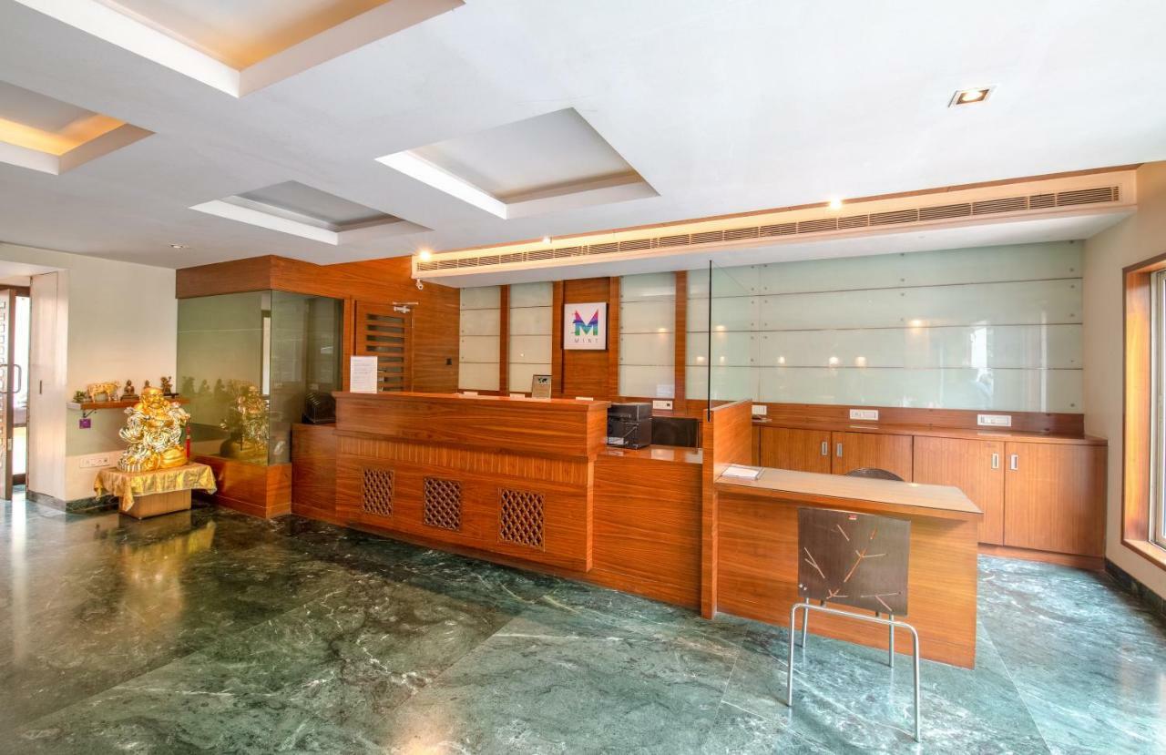 Mint Koregaon Park Next To Osho Ashram 푸네 외부 사진